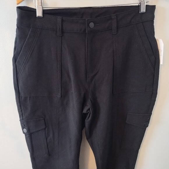 Time And Tru High Rise Skinny Pants Womens size 14 Black Zip Fly Pockets Stretch - Picture 2 of 8